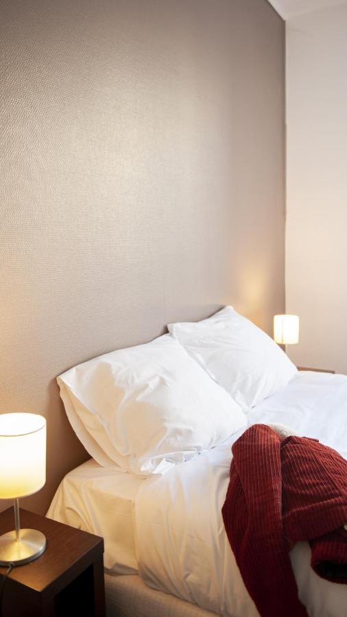 Untalented Hotel - Villette Paris Bagian luar foto